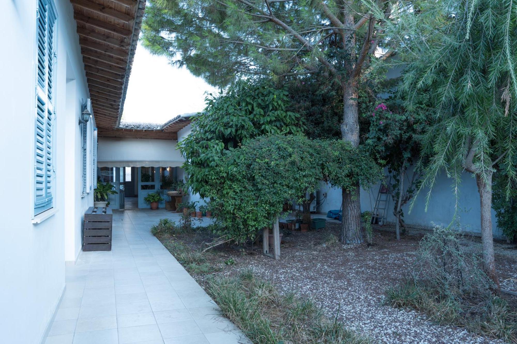 Ananke Home Nikosia Bagian luar foto